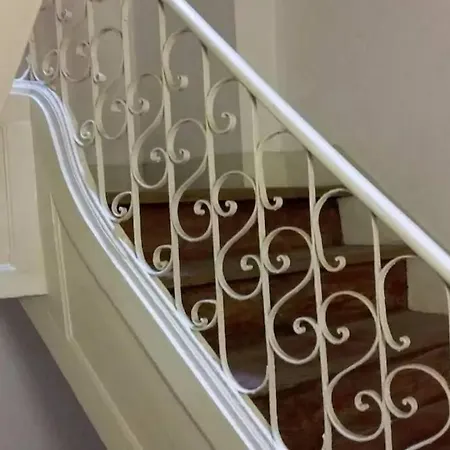 Ld Apartments~supercentral~ac~balcony~chiado شقة *