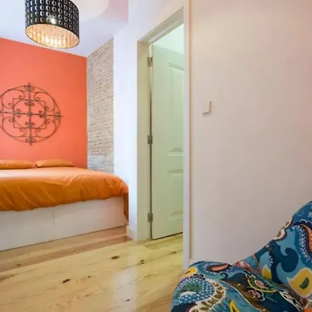 Ld Apartments~supercentral~ac~balcony~chiado * リスボン